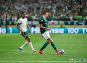 B体育体育vip注册-包含切尔西客场凭借一球险胜，保持榜首位置的词条