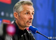 B体育体育链接-沙尔克客场挫败对手实现翻盘