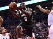 B体育体育官方-关于谁能挑战雄鹿？东部王者恒久之痛迟迟未愈的信息