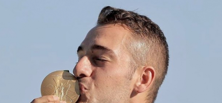 B体育体育直播-意大利选手在男子项目中获得第一名