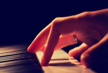 独行侠逆转尼克斯，主场气势如虹，尼克斯独行侠交易 新闻