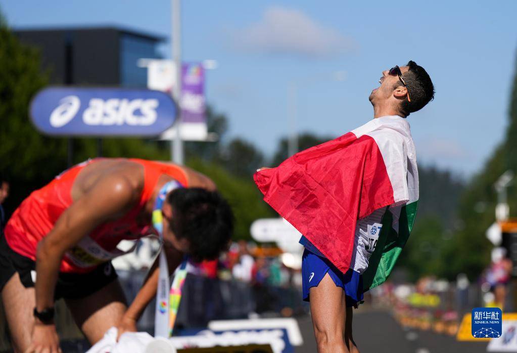 意大利选手在男子项目中获得第一名