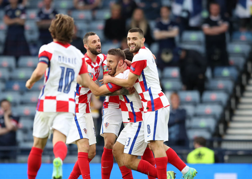 斯洛文尼亚战平克罗地亚无缘淘汰赛小组出局的简单介绍 斯洛文尼亚战平克罗地亚无缘淘汰赛小组出局的简单介绍