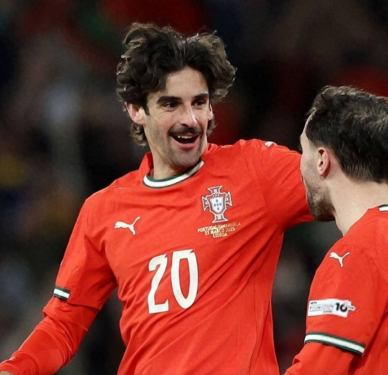 包含葡萄牙名帅接手意甲劲旅，期待带队创辉煌的词条