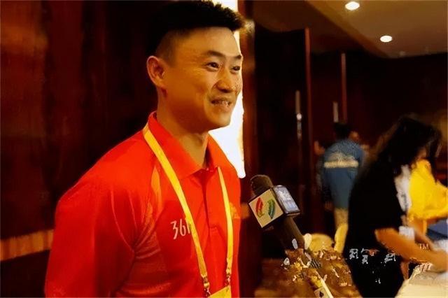 韩国体操偶像夺得双料冠军