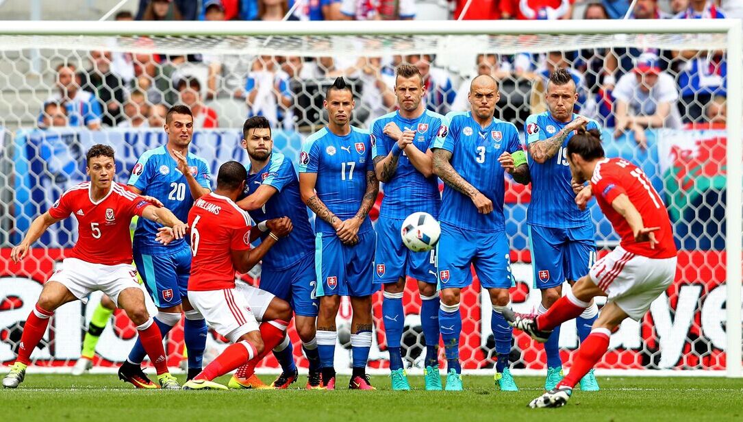 关于欧洲杯赛场上的精彩瞬间,留下永恒记忆的信息 关于欧洲杯赛场上的精彩瞬间,留下永恒记忆的信息