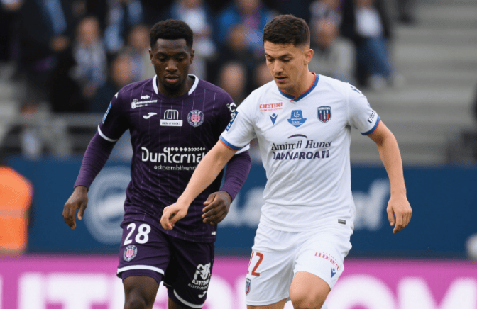 圣埃蒂安主场击败亚眠,取得宝贵三分的简单介绍 圣埃蒂安主场击败亚眠,取得宝贵三分的简单介绍