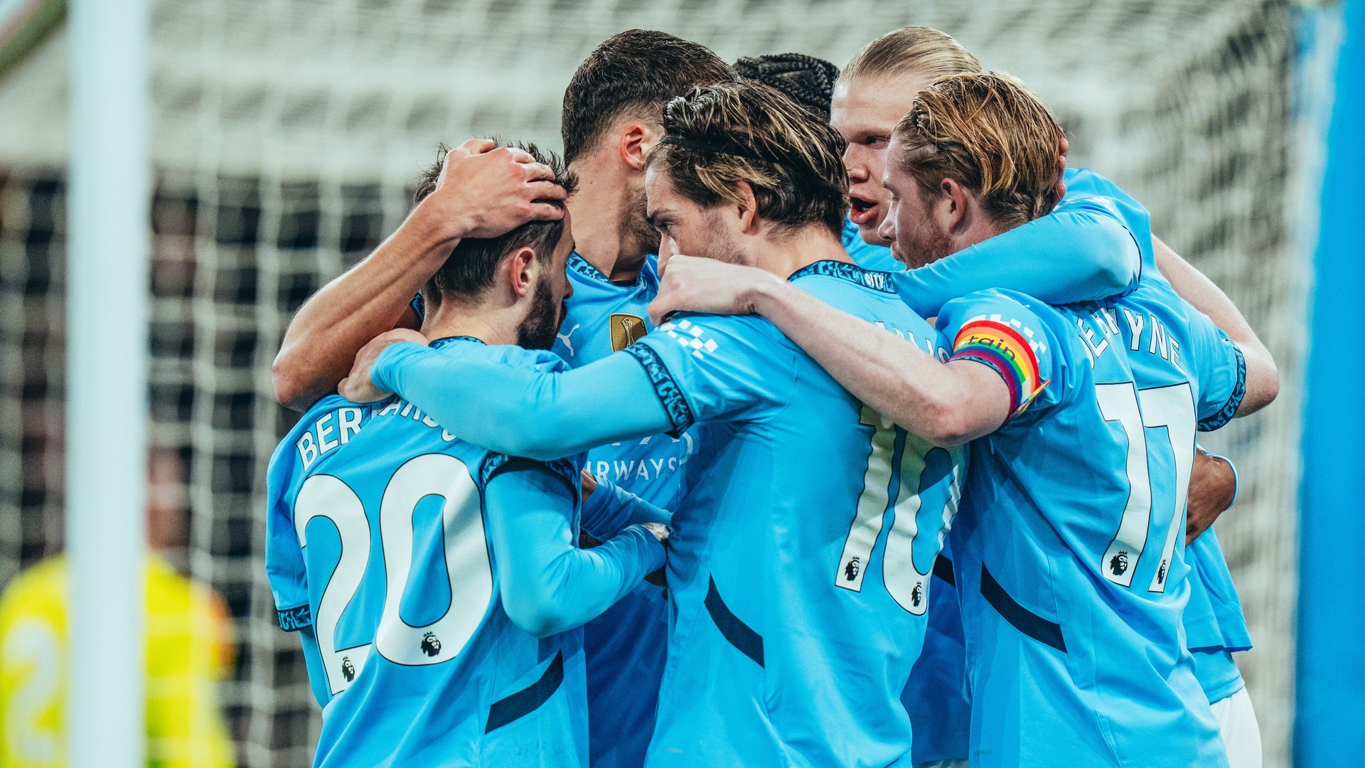 德国球员签署新合同加盟英超