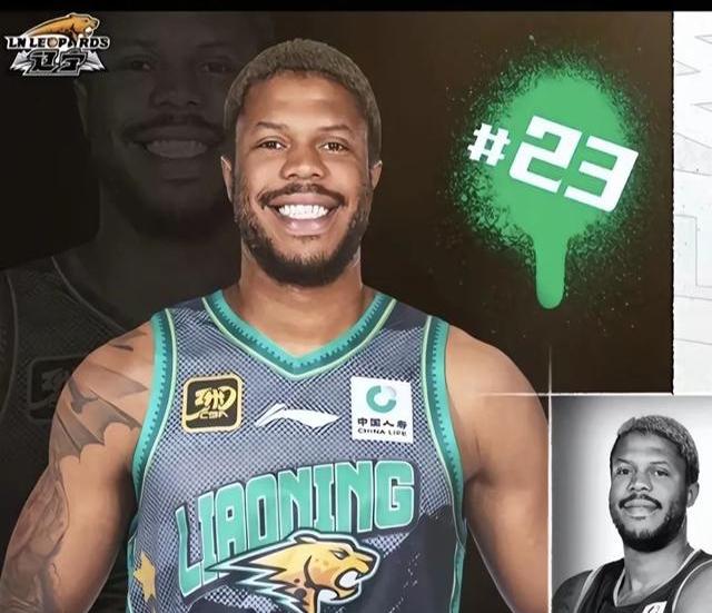 双外援联手发威,球队豪取四连胜 双外援联手发威,球队豪取四连胜